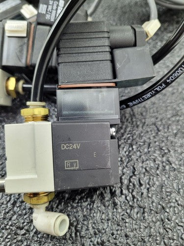 Thomas Picolino VTE3 Rotary Vane Vacuum Pump Compressor 230VAC 1PH w/ 4 Valves