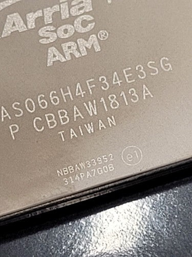 Dual ARM Cortex-A9 MPCore with CoreSight System On Chip (SOC) IC Arria 10 SX FPG