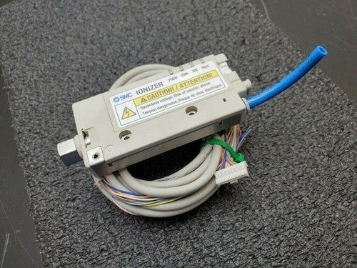 SMC IZN10-11P06 Ionizer Static Eliminator 24VDC 80ma, 2.5kVAC Output 0.7MPa