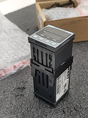 West Control Solutions P6101 PID Temperature Controller Process 2100000