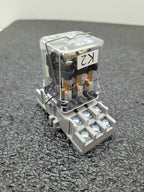 Tyco Potter & Brumfield KUMP-14D18-24 1/3HP 120VAC 15A 277VAC Relay + Base 24VDC