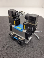 Festo Dual Pneumatic Valve Block MN1H-5/3G-D-1-C 159681  40-145 psi INPUT