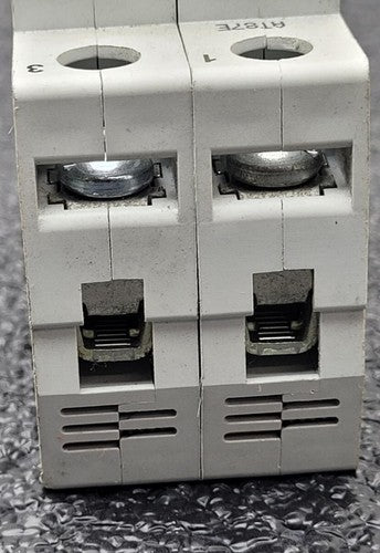 Lot of 10 Eaton Cutler Hammer WMZS2D02 Miniature Circuit Breaker 2A 5kA Type D