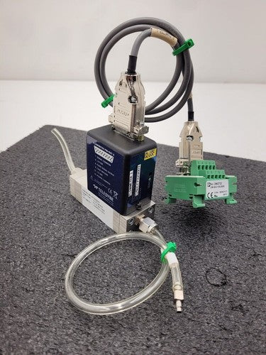 Teledyne HFM-300 Mass Flow Meter Controller 10 SCCM/AIR Working Pull