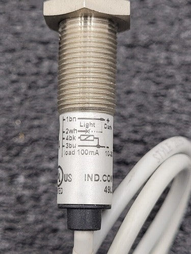 Automation Direct DM7-0P-1A Photoelectric 4 Wire PNP Out Switch 10-30Vdc