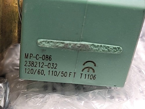 ASCO RedHat SC8210G002E Solenoid Valve 1/2" NPT Brass Coil 120VAC 302273-E