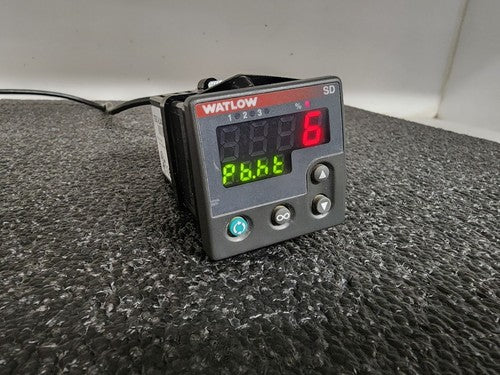 Watlow SD SD6C-HJAA-AARG On/Off PID Universal Temperature Controller 110-240VAC
