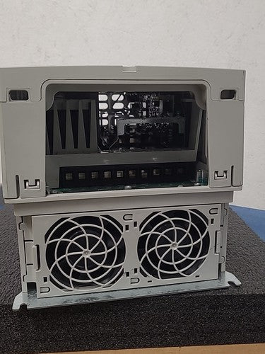 Allen Bradley PowerFlex 755 VFD AC Drive 20G11ND065AA0NNNN 2021 50HP 37kW 480VAC