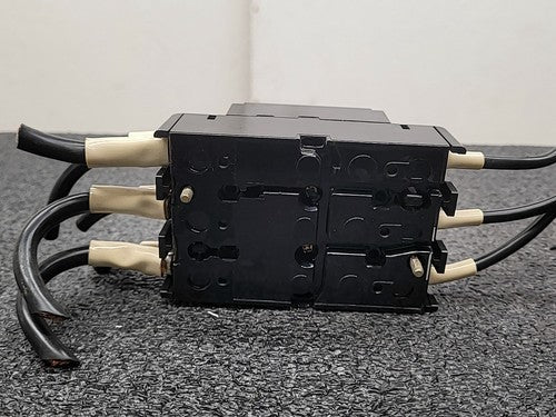 Mitsubishi NF30-CS Circuit Breaker Lot 220V AC w/ CP-C BAC102105 Breaker