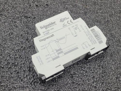 Box of 10x Schneider Electric Magnecraft 841CS5-UNI Sensing Relay DIN Rail Mount