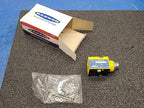 Banner SM912VQD Visible Beam Photoelectric Sensor Industrial Yellow Housing