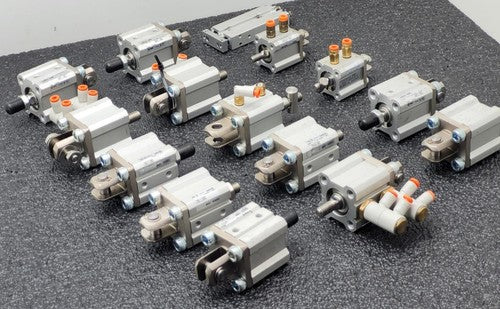 Lot of 15 SMC CQ2D20-15DM-W / CQ2D2015DMW Push Pull Pnuematic Compact Cylinder
