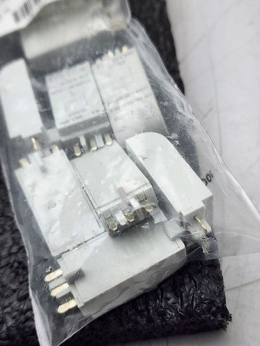 Lot of 27x 700-AV3R 700-ADR 700-ADL1R Diode Indicator Light Relay Module