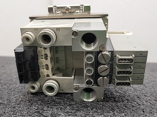 SMC ZZQ-ZB2B Vacuum Ejector Manifold with 3x ZQ Series Modules Rail Mount