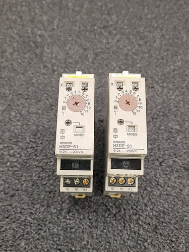 Omron H3DE-S1 Timer Relay Multi Function Time Delay 24-230VAC/DC SPDT Lot of 2