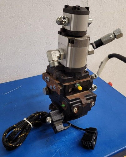 Poclain Hydraulics B47581S 3x Hydraulic Pump Stack CCW Rotation D2