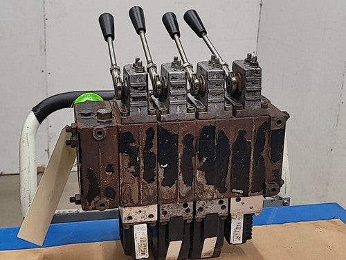 Danfoss Proportional Hydraulic Control 4 Valve Manifold Manual PVE4SV V3