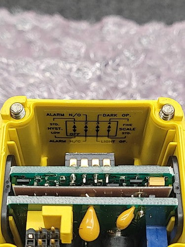 Banner OSBFX Omni-Beam Photoelectric Sensor Fiber Optic 27072