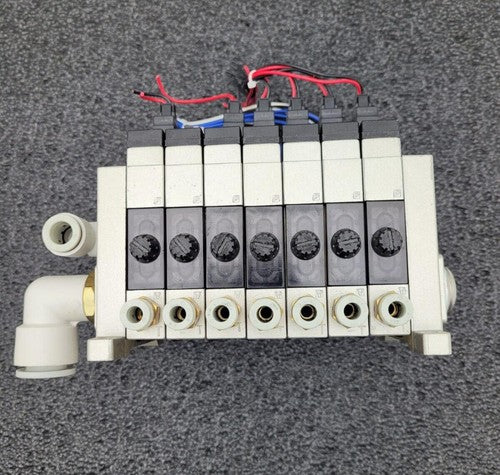 7 Valve Block SMC ZSE1-00-19C Compact Vacuum Switch Ejector 12-24VDC 0-15PSI