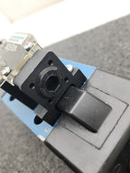Mannesmann Rexroth 4WE10H40/CW11ON Hydraulic Directional Control Valve 9DA/N