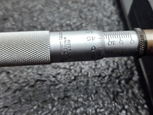 Dage 3 Axis Mirror Laser Lens Positioning X-Y-Theta Optical Stage Starrett Micro