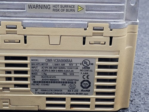 Lot of 2 Yaskawa V1000 200V 1.1 KW 1.4HP CIMR-VCBA0006BAA VFD Motor Drive