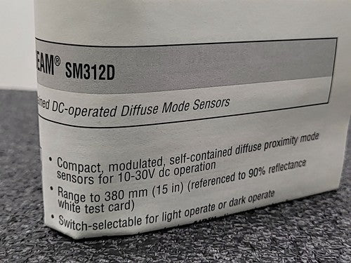 Banner SM312DQD Mini Beam Photoelectric Sensor Diffuse Mode 10-30V DC