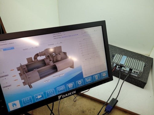 Siemens 6ES7647-8BA12-0AA3 NANOBOX PC DisplayPort Tested Working Pull 24VDC pwr