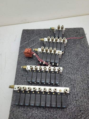Lot of 29x Honeywell Solenoid Valve Block K3PX002 24VDC 28-100PSI 5/32 Connector