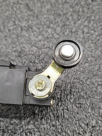 Lot 4 Limit Switches Schmersal TV10H Telemecanique XCKP Pizzato FF 4815 KDM