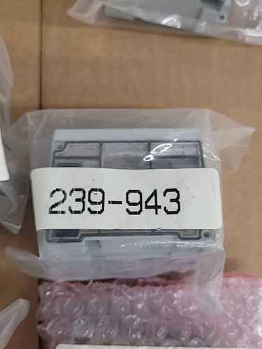 LOT Numatics 041SS400MCC00061 Solenoid Valve Pneumatic Directional Control 24VDC
