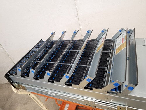 Quanta D51PL-4U 102 Disk HDD JBOD 240VAC Caddies, Rails, Cable Manager, Tested