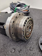 Parker Compumotor Servo Motor CM341JJ-114952 Harmonic Drive 25-50-369821-4