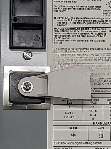 Cutler-Hammer ECN0511AAA Motor Starter Reset Button Enclosure NEMA Metal Box