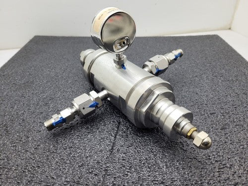 TESCOM PM000249A Pressure Regulator Swagelok Pressure Gauge PGU-50-PC100-L-4FSM