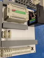 2 IDEC Micro-1 PLC Programmable Logic Controller Lot Sola Power Supply DIN Rail