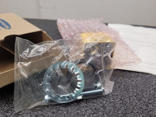 Banner OPBT3QD Omni-Beam Photoelectric Sensor Power Block
