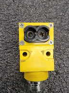 Banner SM912VQD Visible Beam Photoelectric Sensor Industrial Yellow Housing