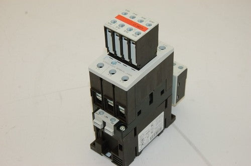 Siemens 3RT1034-1Q..4-3MA0 24VDC Coil Magnetic Contactor, 3RH1924-1GP11