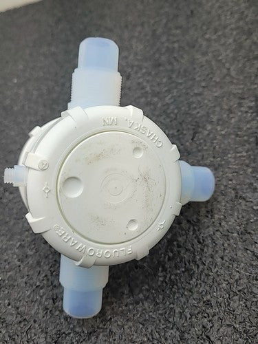 Fluoroware Fluidic Manifold Housing PFA White Plastic 3 Way Pneumatic Valve