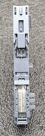 SIEMENS 6ES7132-6BD20-0DA0 Digit Output Module SIMATIC S7 + 6ES7 193-6BP00-0BA0