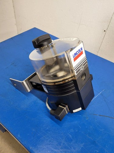 Lincoln Automatic Lubrication QuickLub Grease Pump P31131411110 24VDC 1200PSI