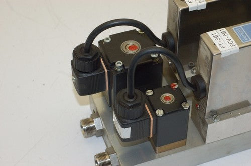 Burkert 8711 MFC Dual Methane Mass Flow Control Assembly, 24VDC, 0-30 NLM