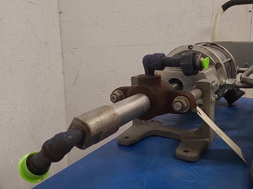 NOV National Oilwell Varco Speedco Commander Air Operated Hydraulic Pumps 2x