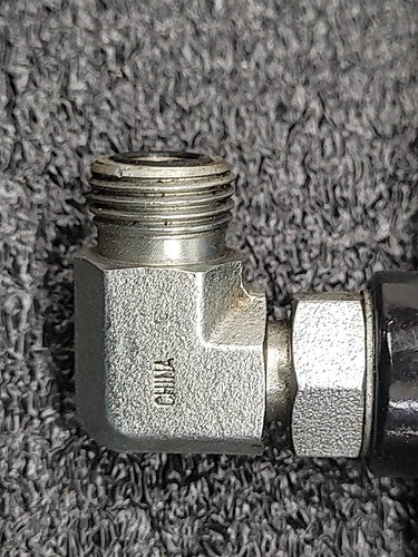 Wolverine Prince WWXT2004-S Hydraulic Cylinder 2" Bore  4" Stroke DA Welded