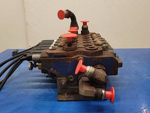 Parker Pulsar Hydraulic 6 Valve Manifold Block VPL244 C-00670 Solenoid Control B