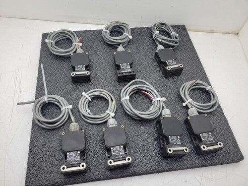 Lot of 7  SCHMERSAL  IEC 947-5-1 Safety Door Keyed Interlock Latch AZ 16-02zvrk