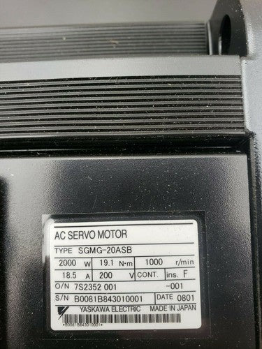New Yaskawa AC Servo Motor SGMG-20ASB New 2Kw 200V 18.5 A