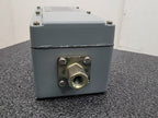 Allen Bradley 836 Differential Pressure Control Switch Sensor Bulletin 836-C7J
