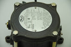 Dwyer 1950G-0-B-24, Explosion-Proof Pressure Switch